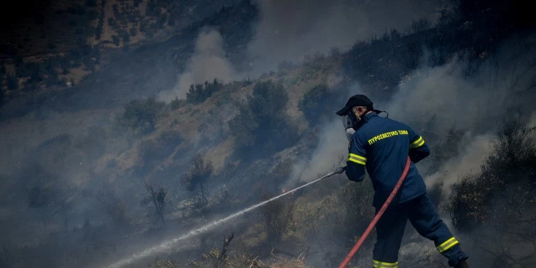 Σε κατάσταση έκτακτης ανάγκης κηρύχθηκαν τρεις περιοχές στην Εύβοια